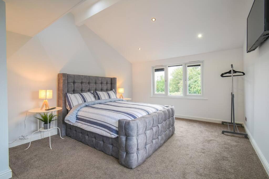 Great Harwood Luxurious & Tranquil Riverside Getaway מראה חיצוני תמונה
